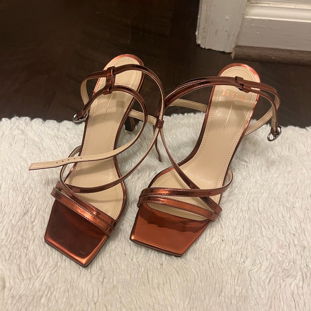 BSS Elegant Strappy Sandals in Metallic Brown